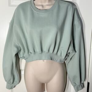 Zara Cropped Mint Green Sweatshirt, Women's Size M